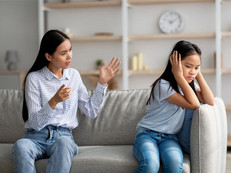 孩子一个报警电话，华人父母就可能丢工作？澳洲AVO与家暴指控的真相